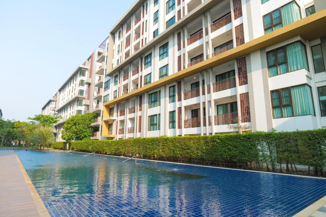 ไอยรา อยุธยา The Aiyara Ayutthaya Aparthotel Exteriör bild